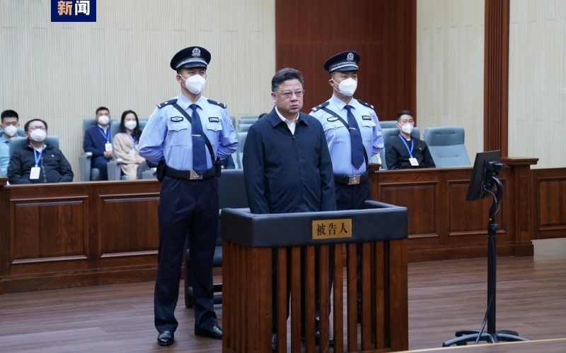 Trung Quốc tuyên án tử hình treo cựu Thứ trưởng Công an Tôn Lực Quân